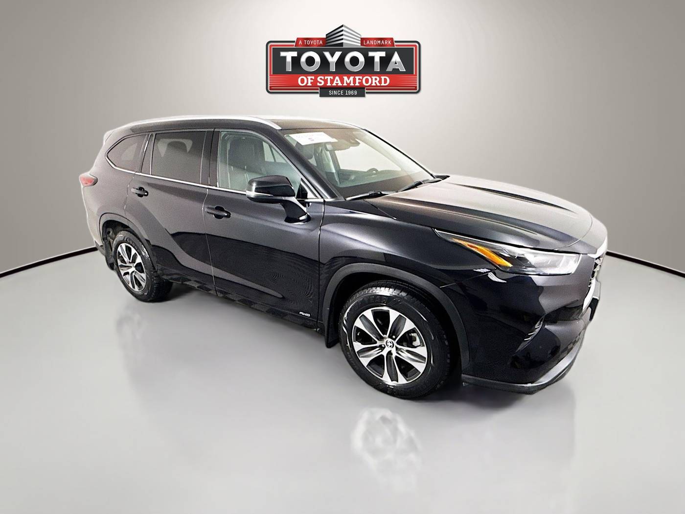 2022 Toyota Highlander Hybrid XLE — SUV — 45,442 mi — Stamford, CT
