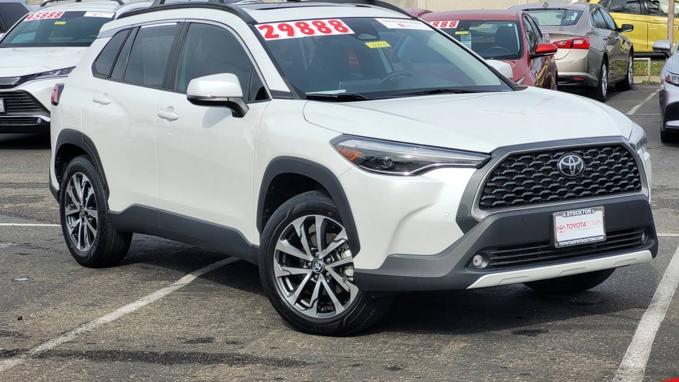2023 Toyota Corolla Cross XLE — SUV — 19,977 mi — Stockton, CA