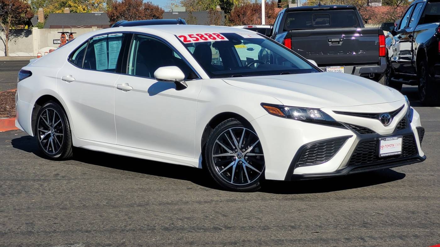 2022 Toyota Camry SE — Sedan — 61,734 mi — Stockton, CA