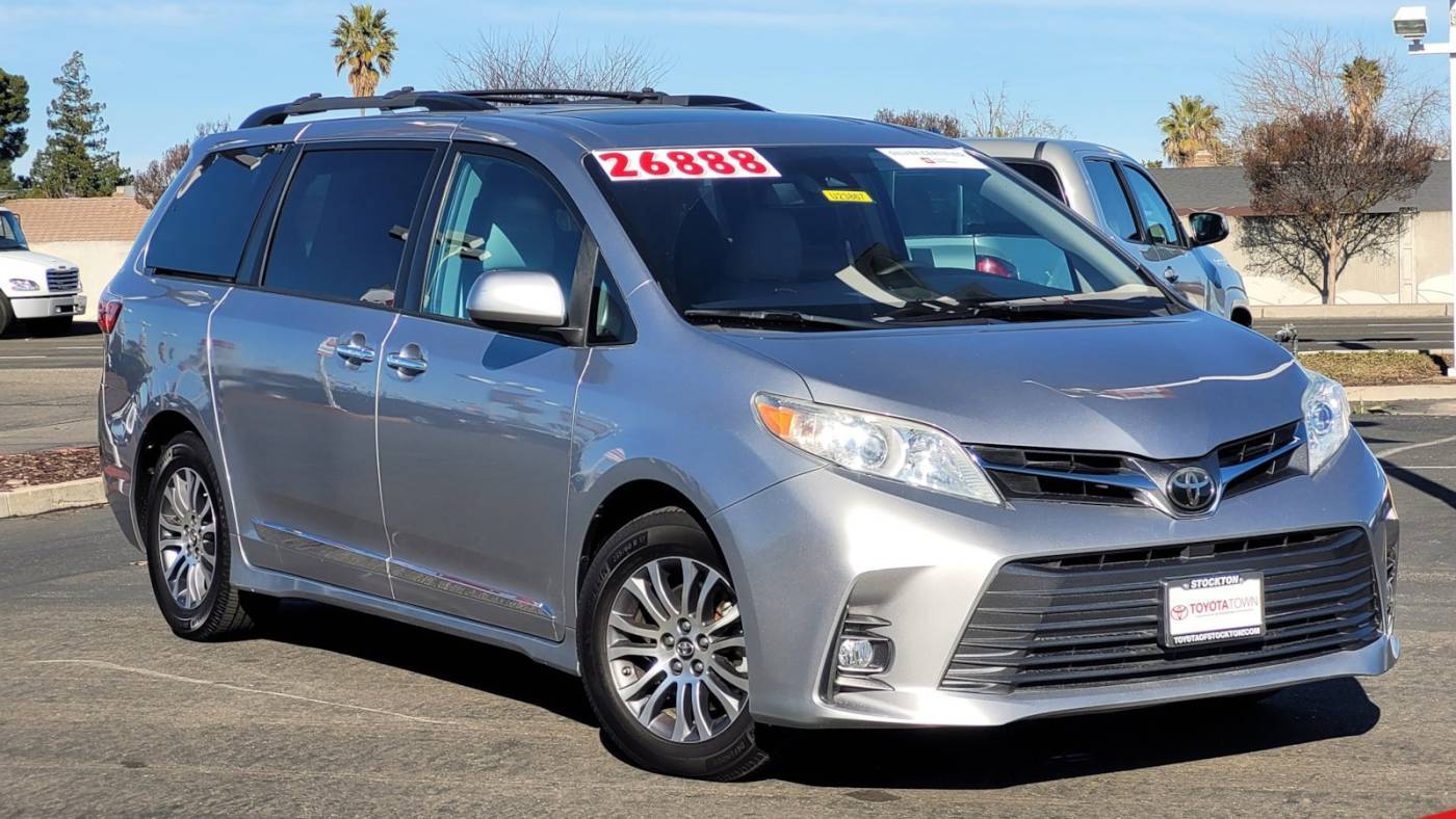 2018 Toyota Sienna XLE Premium — Minivan — 92,324 mi — Stockton, CA