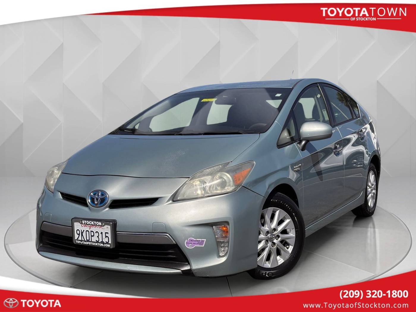 2012 Toyota Prius Plug-in Hybrid — Hatchback — 189,393 mi — Stockton, CA
