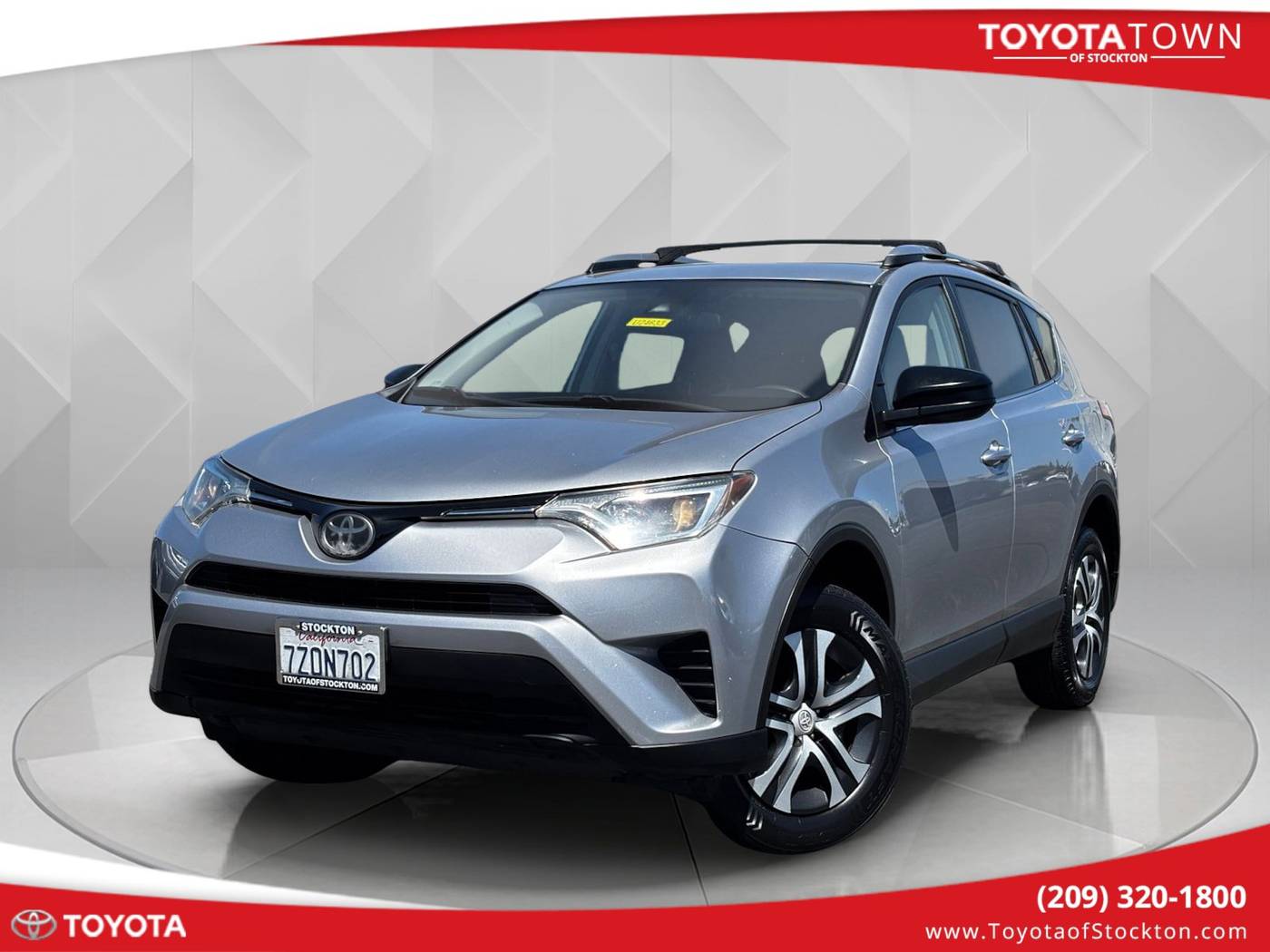 2017 Toyota RAV4 LE — SUV — 187,634 mi — Stockton, CA