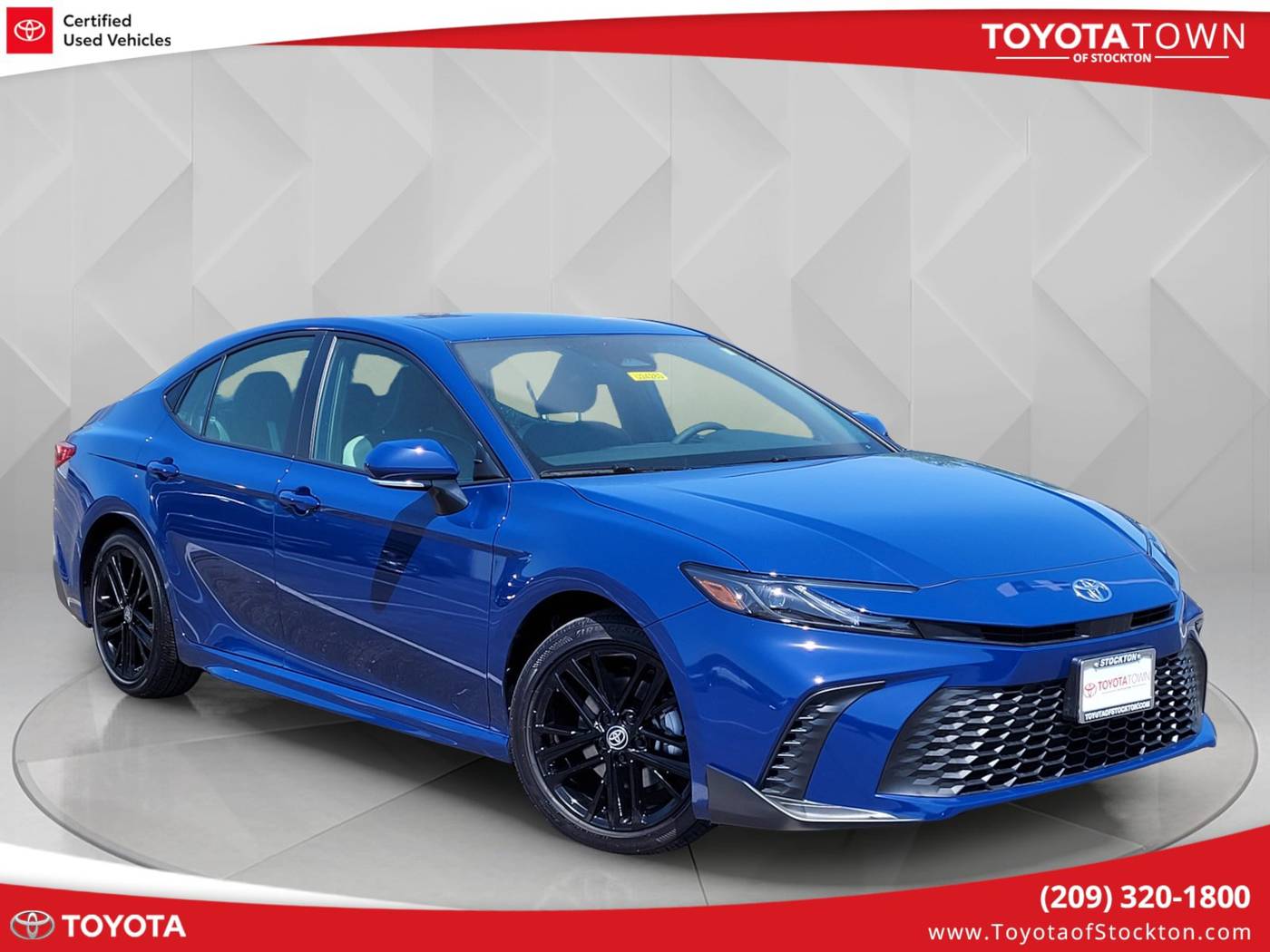2025 Toyota Camry SE — Sedan — 6 mi — Stockton, CA
