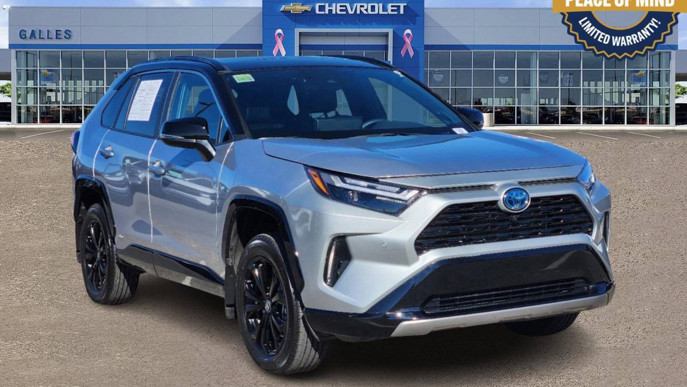 2024 Toyota RAV4 Hybrid XSE — SUV — 4,582 mi — Albuquerque, NM
