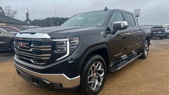 2023 GMC Sierra 1500 SLT — Pickup Truck — 62,833 mi — Carthage, MS