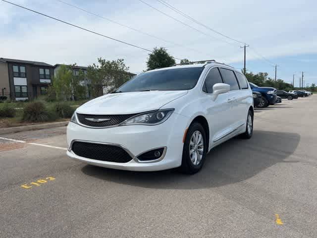 2018 Chrysler Pacifica Touring L — Minivan — 107,723 mi — San Antonio, TX