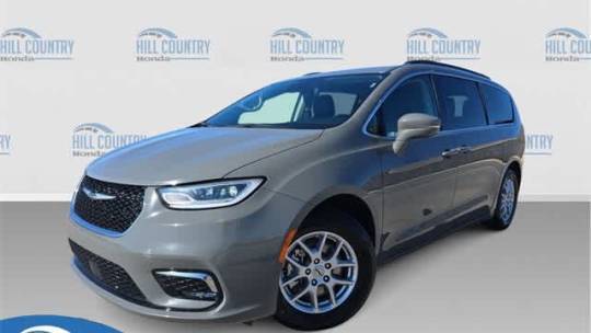 2022 Chrysler Pacifica Touring L — Minivan — 60,399 mi — San Antonio, TX
