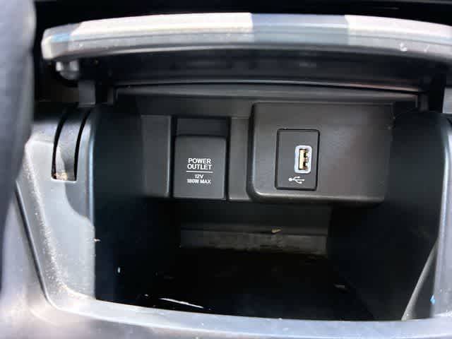 Photo 32