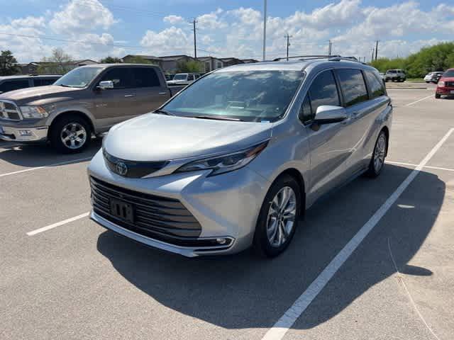 2021 Toyota Sienna Platinum — Minivan — 87,695 mi — San Antonio, TX