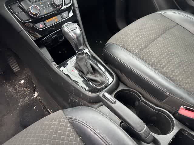 Photo 16