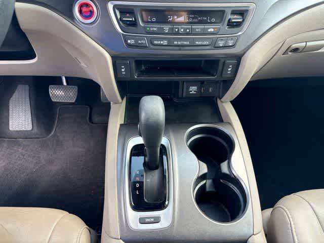 Photo 19