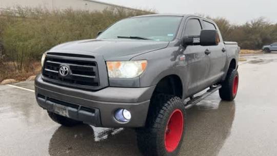 2011 Toyota Tundra Base — Pickup Truck — 102,216 mi — San Antonio, TX