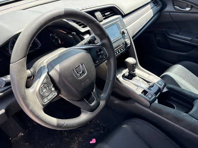 Photo 10