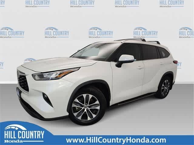 2020 Toyota Highlander XLE — SUV — 54,985 mi — San Antonio, TX