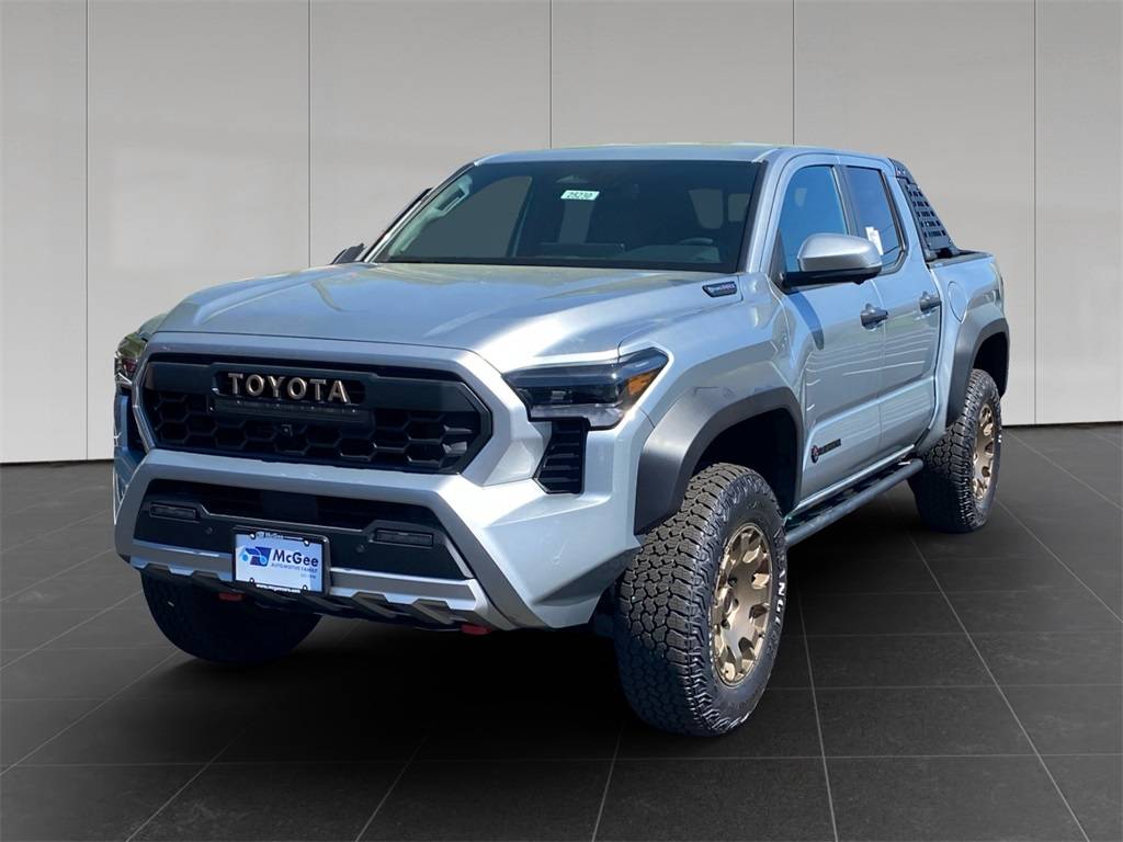 2025 Toyota Tacoma Trailhunter Hybrid — Pickup Truck — 413 mi — Putnam, CT