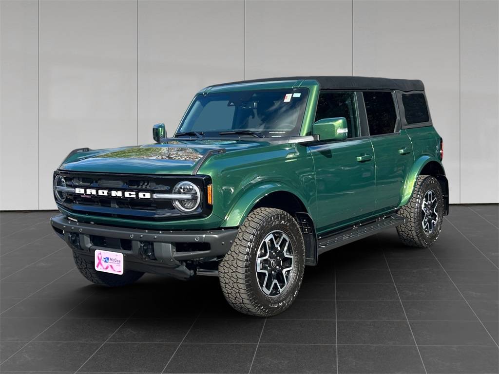 2023 Ford Bronco Outer Banks — SUV — 16,692 mi — Putnam, CT