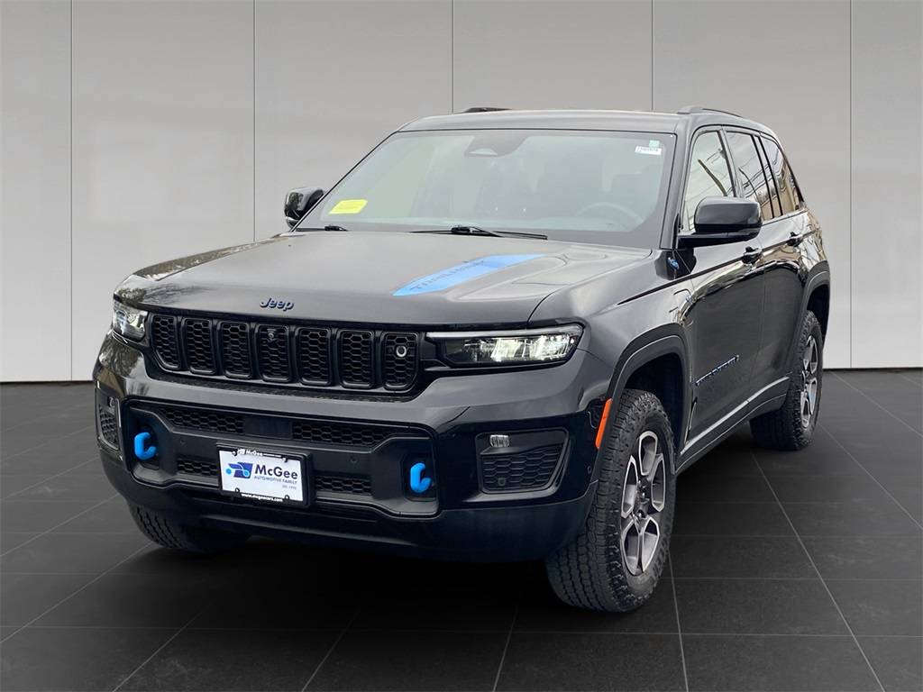 2022 Jeep Grand Cherokee Trailhawk 4xe — SUV — 22,401 mi — Putnam, CT