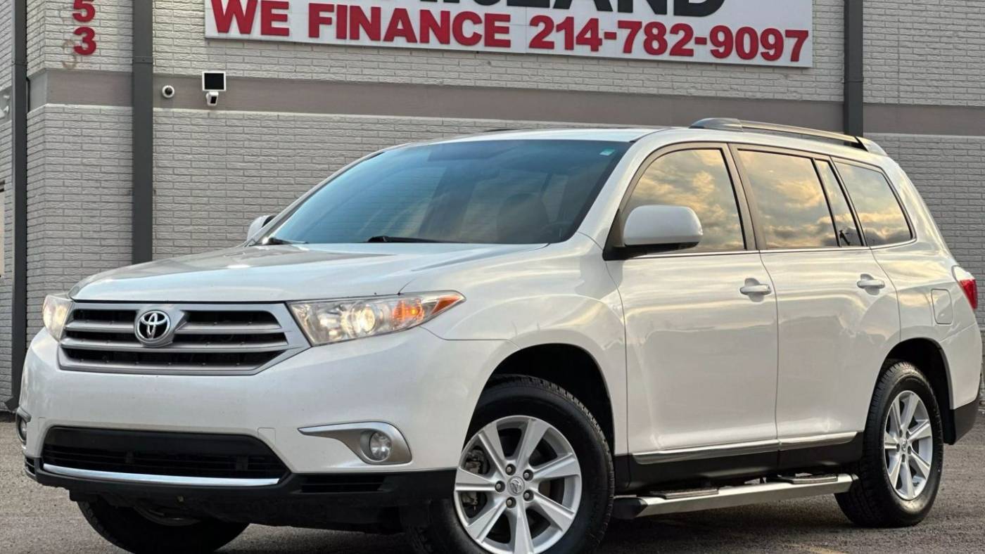 2011 Toyota Highlander SE V6 — SUV — 170,446 mi — Dallas, TX