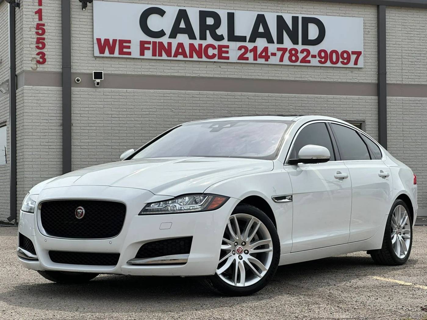 2016 Jaguar XF Prestige