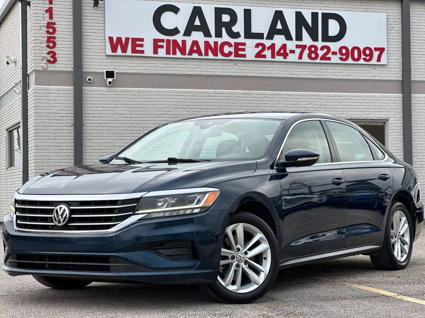 2020 Volkswagen Passat SE — Sedan — 141,142 mi — Dallas, TX