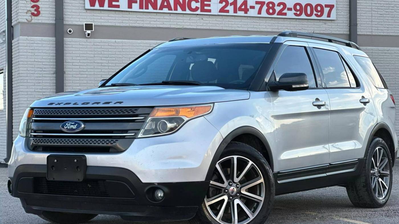2015 Ford Explorer XLT — SUV — 130,988 mi — Dallas, TX