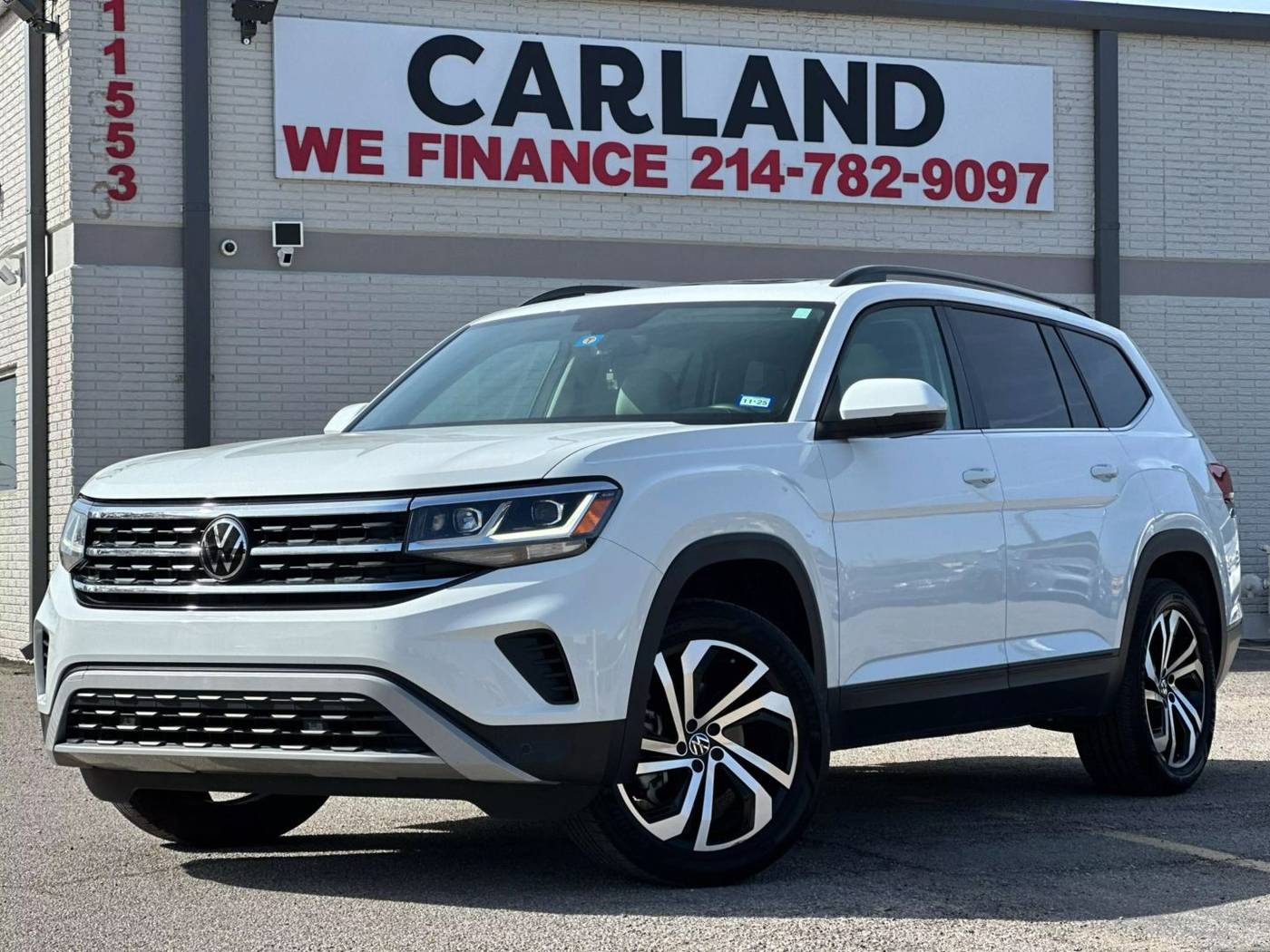 2023 Volkswagen Atlas SE with Technology — SUV — 18,637 mi — Dallas, TX
