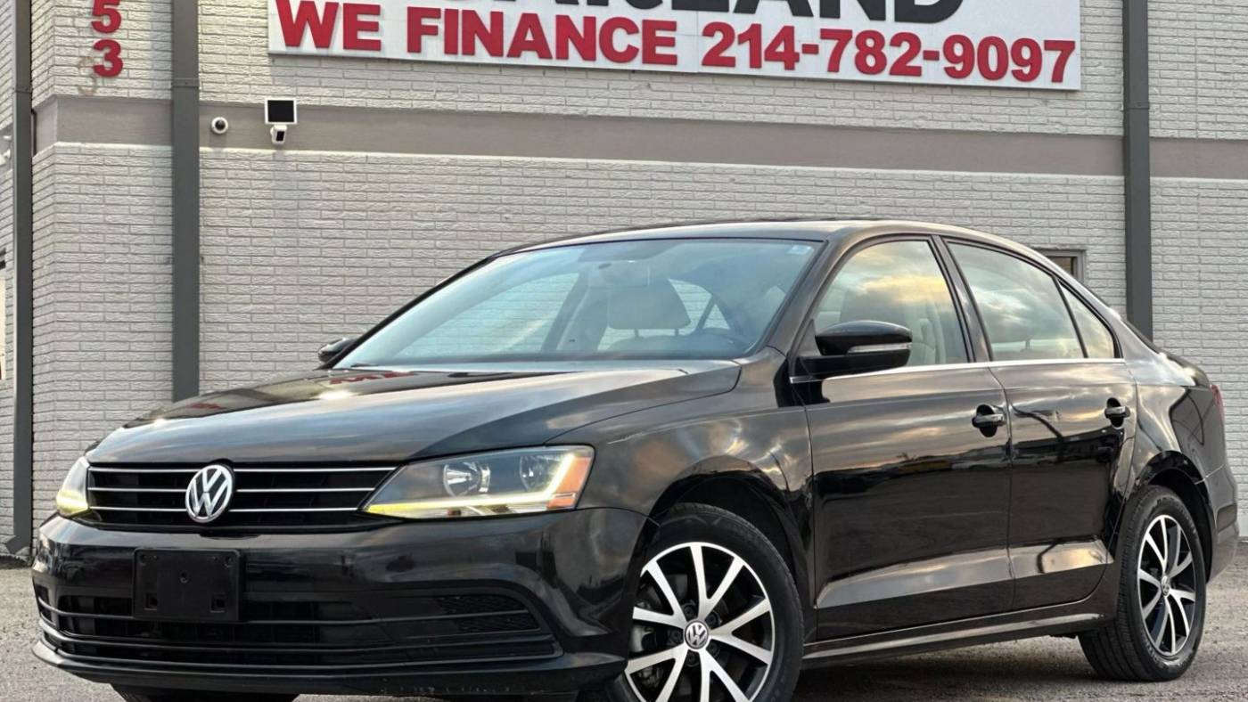 2017 Volkswagen Jetta 1.4T SE — Sedan — 112,749 mi — Dallas, TX