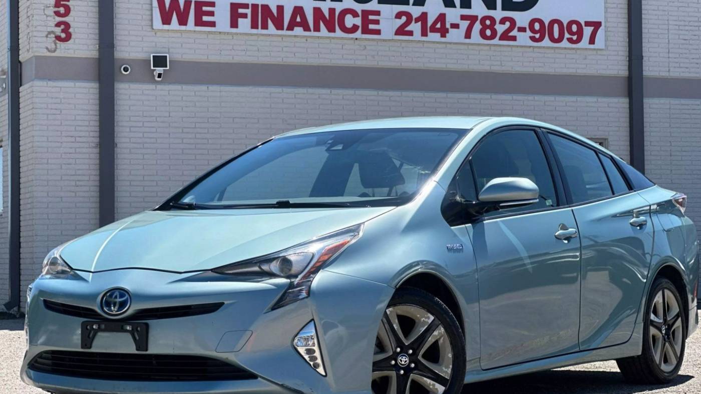 2016 Toyota Prius Three Touring