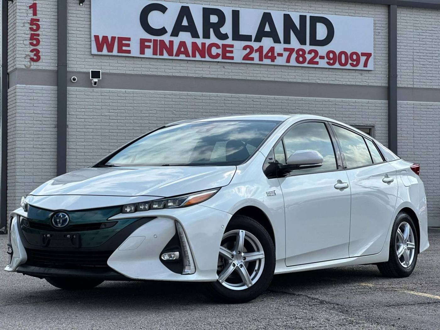 2017 Toyota Prius Prime Advanced — Hatchback — 83,822 mi — Dallas, TX