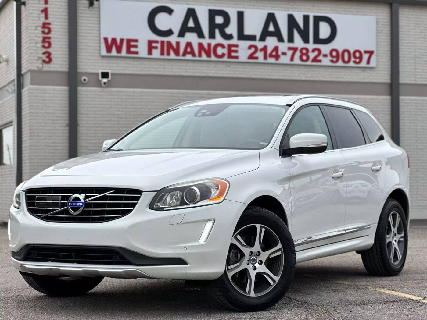 2015 Volvo XC60 T6 Platinum — SUV — 109,752 mi — Dallas, TX