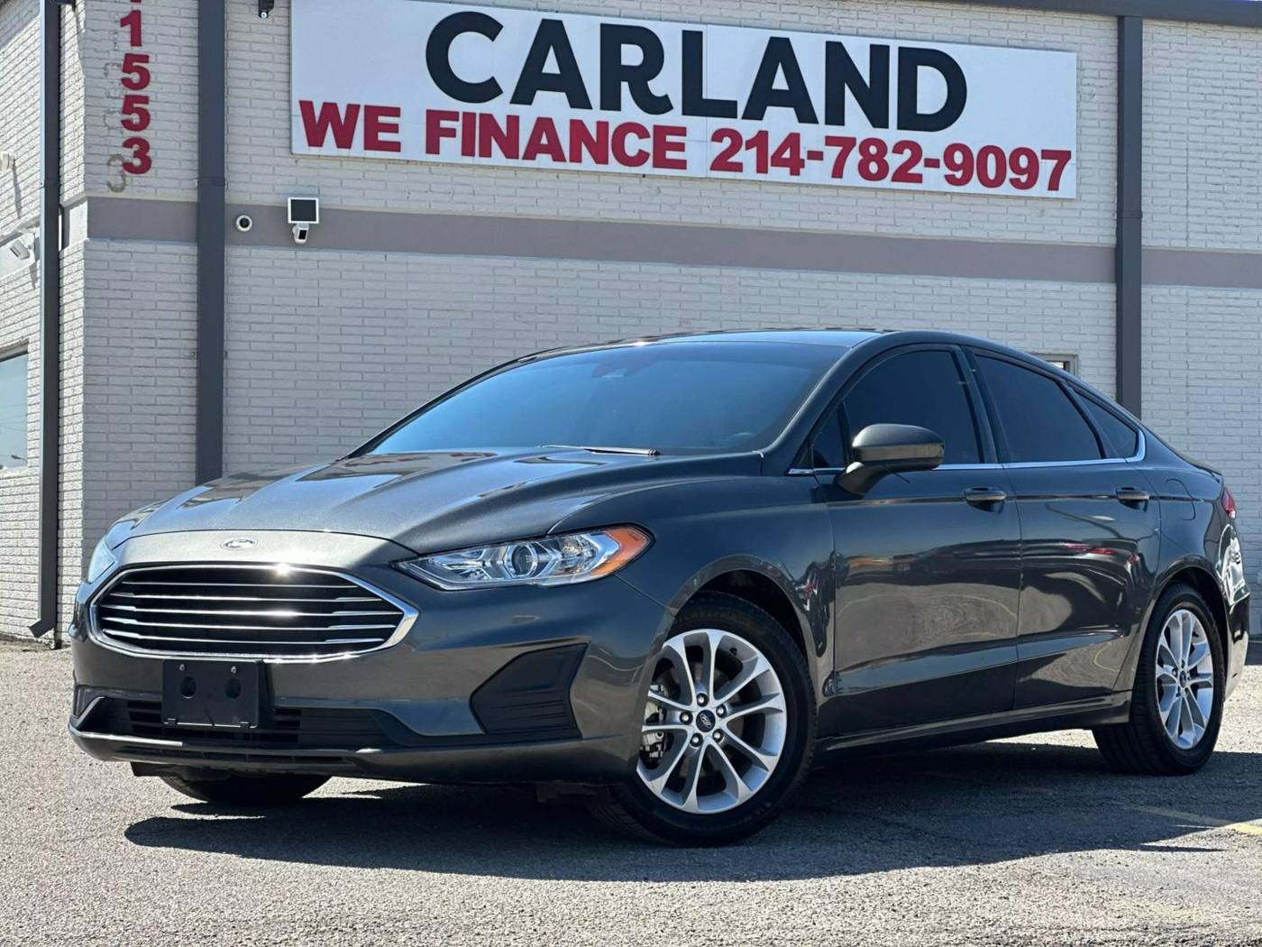 2020 Ford Fusion SE — Sedan — 82,714 mi — Dallas, TX