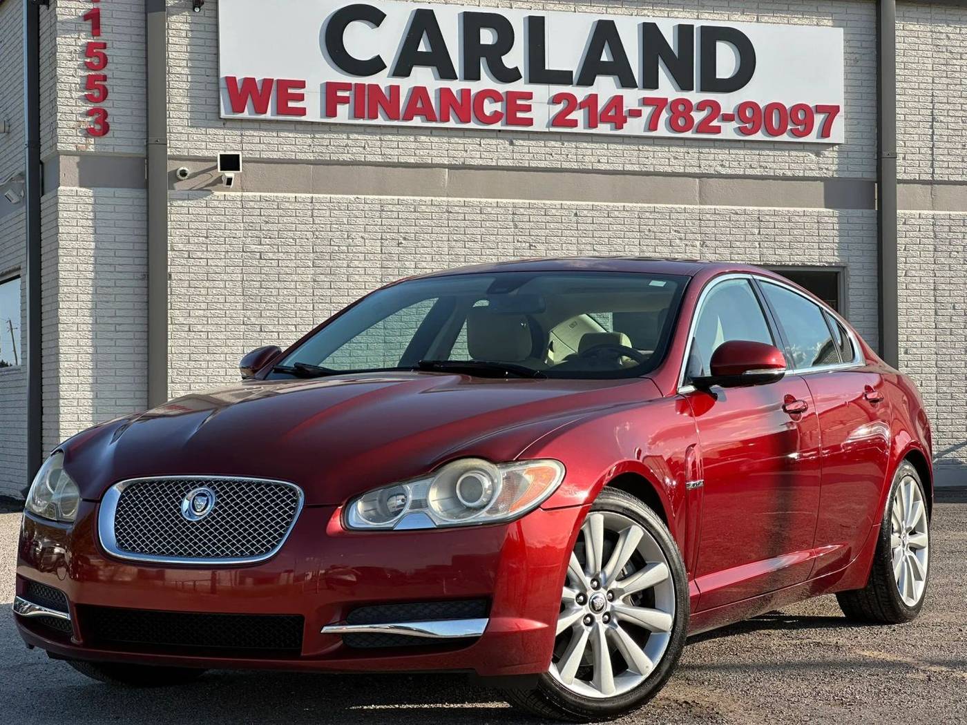 2011 Jaguar XF Standard