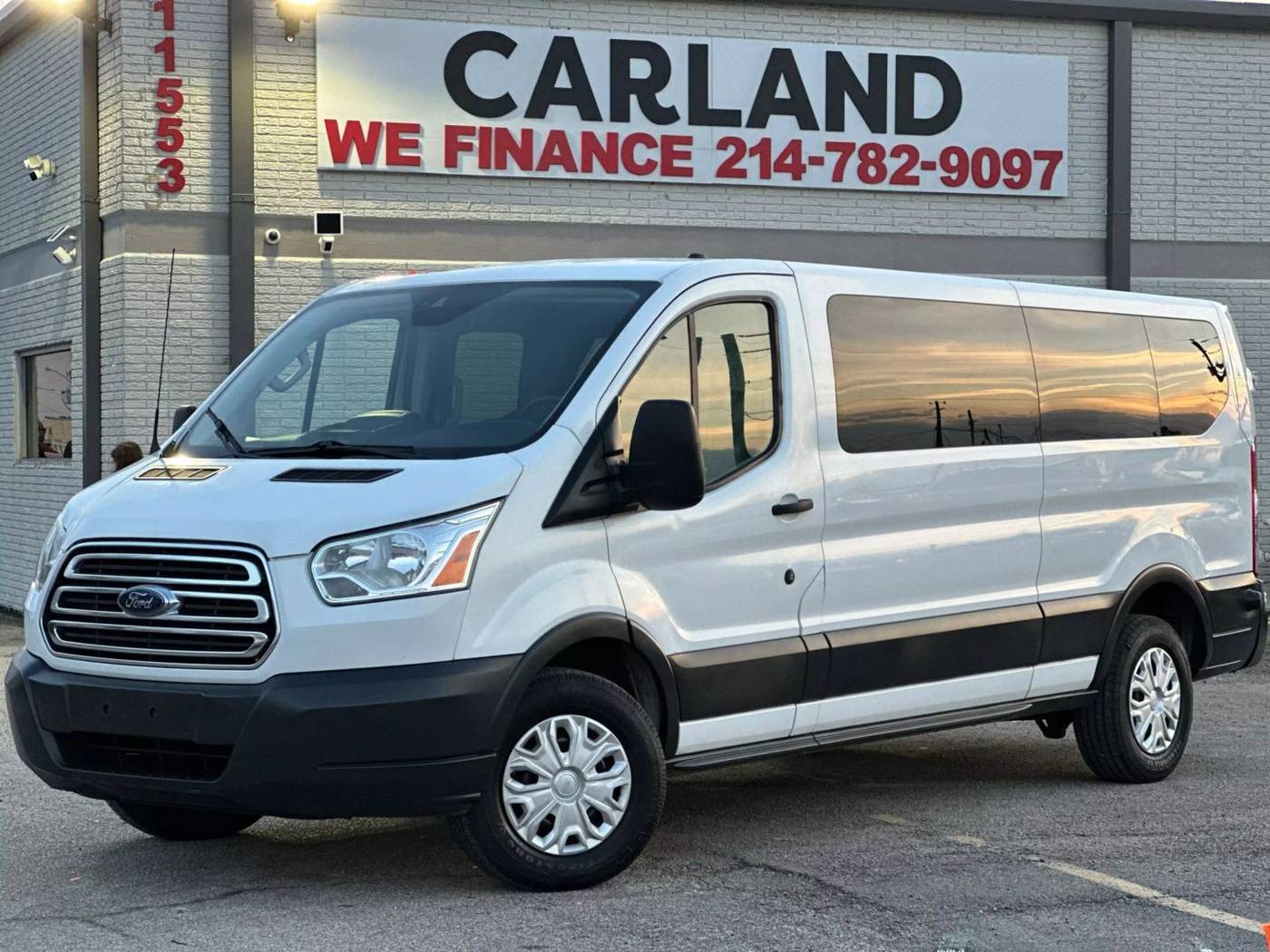 2016 Ford Transit Passenger Wagon T-350 XLT — Passenger Van — 146,240 mi — Dallas, TX