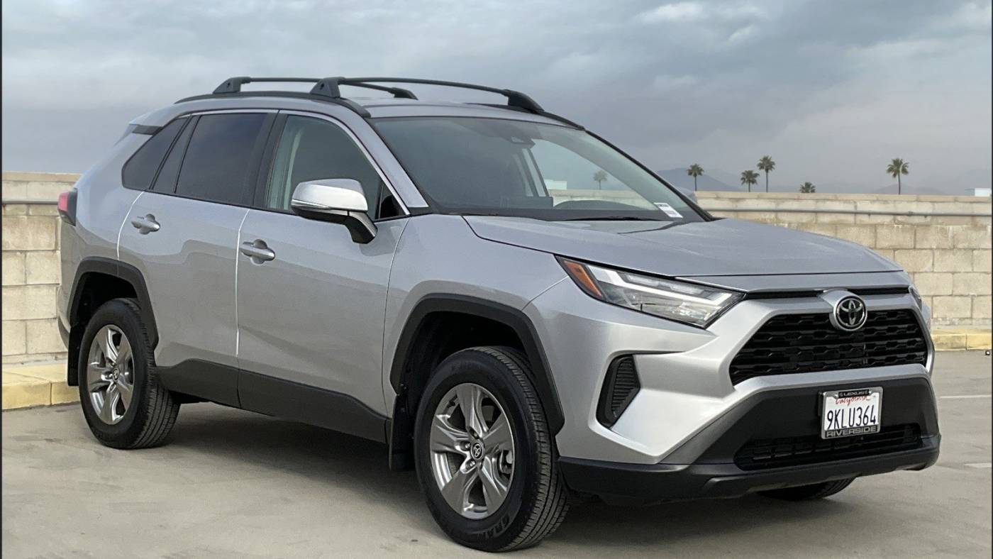 2024 Toyota RAV4 XLE — SUV — 10,915 mi — Riverside, CA