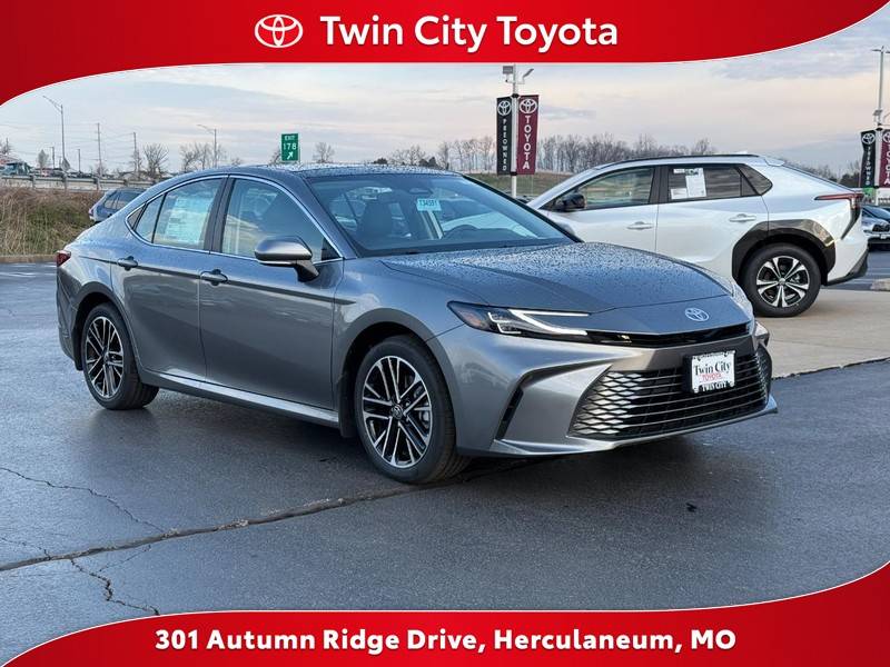 2025 Toyota Camry Hybrid XLE — Sedan — 478 mi — Herculaneum, MO