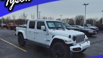 New 2023 Jeep Gladiator Willys 4×4 Crew Cab in Pinedale #NP758