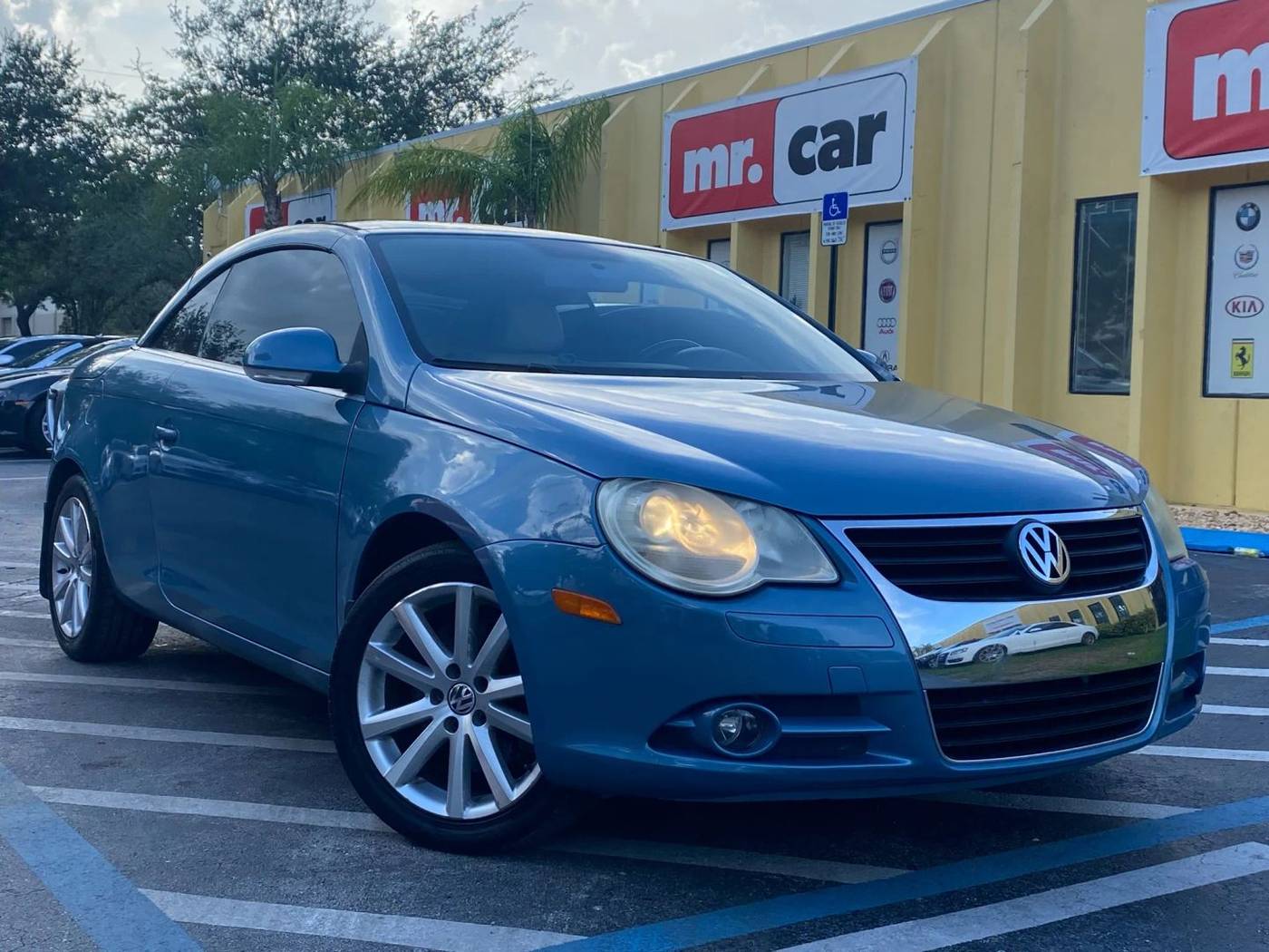 2008 Volkswagen Eos 2.0T — Convertible — 99,585 mi — Pompano, FL