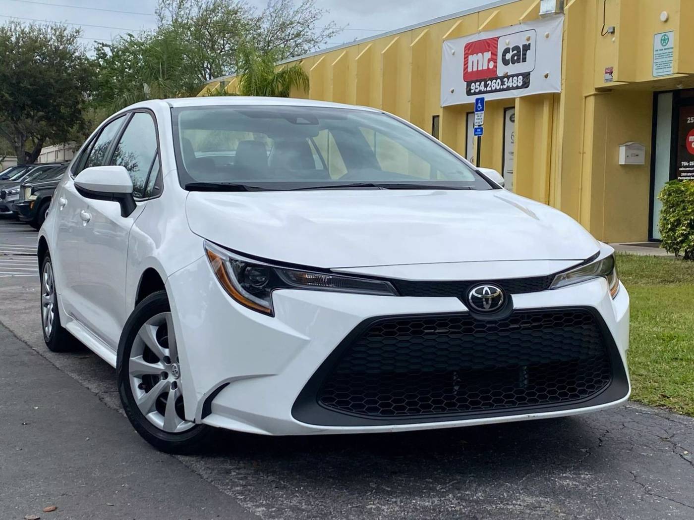 2022 Toyota Corolla LE — Sedan — 30,475 mi — Pompano, FL