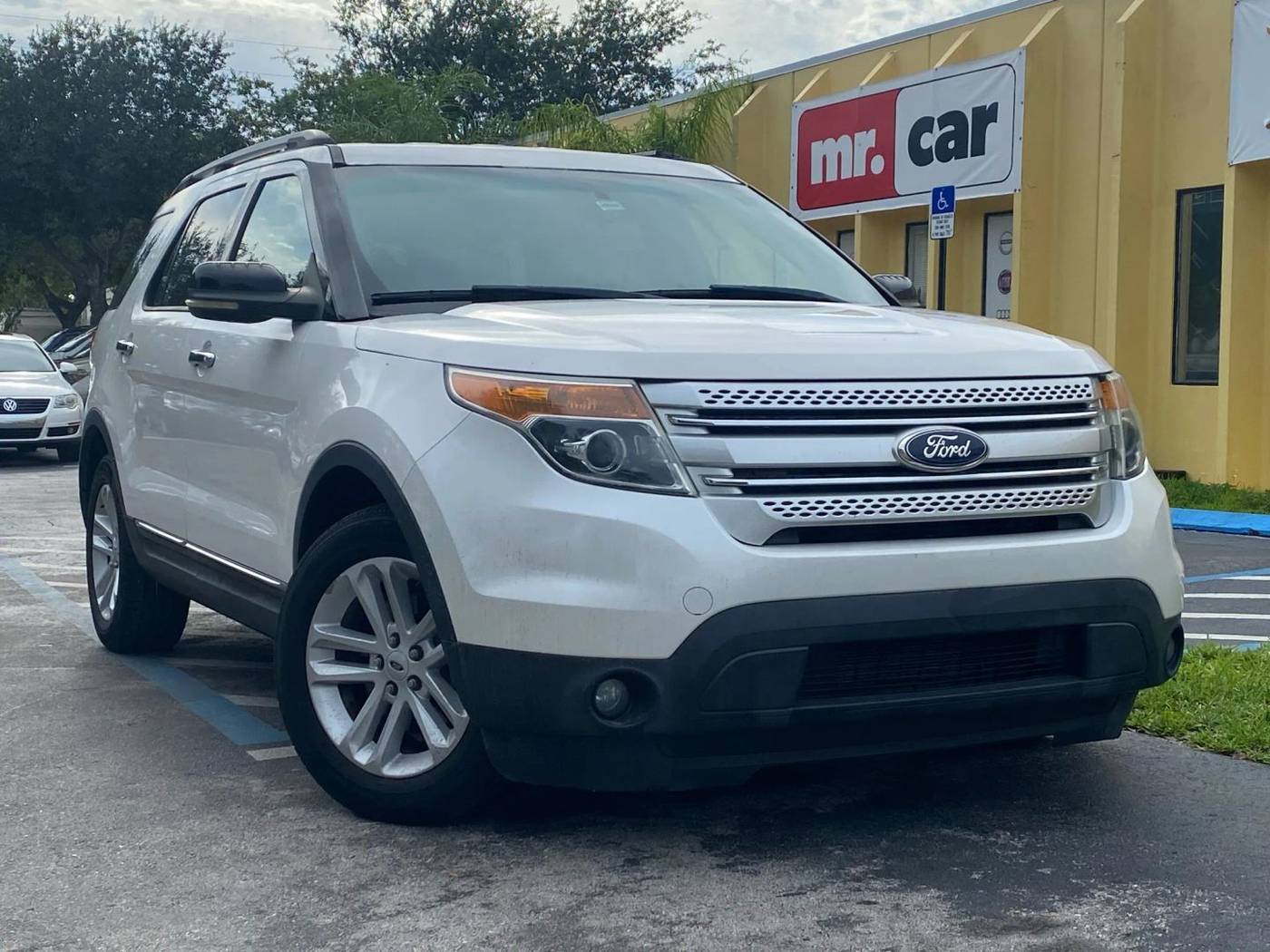 2012 Ford Explorer XLT — SUV — 187,491 mi — Pompano, FL