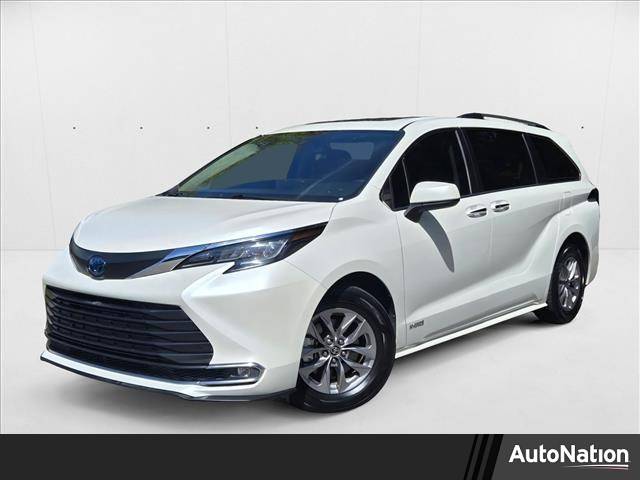 2021 Toyota Sienna XLE — Minivan — 51,258 mi — Hardeeville, SC