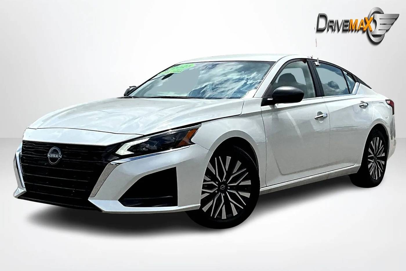 2025 Nissan Altima SV — Sedan — 13,205 mi — Memphis, TN