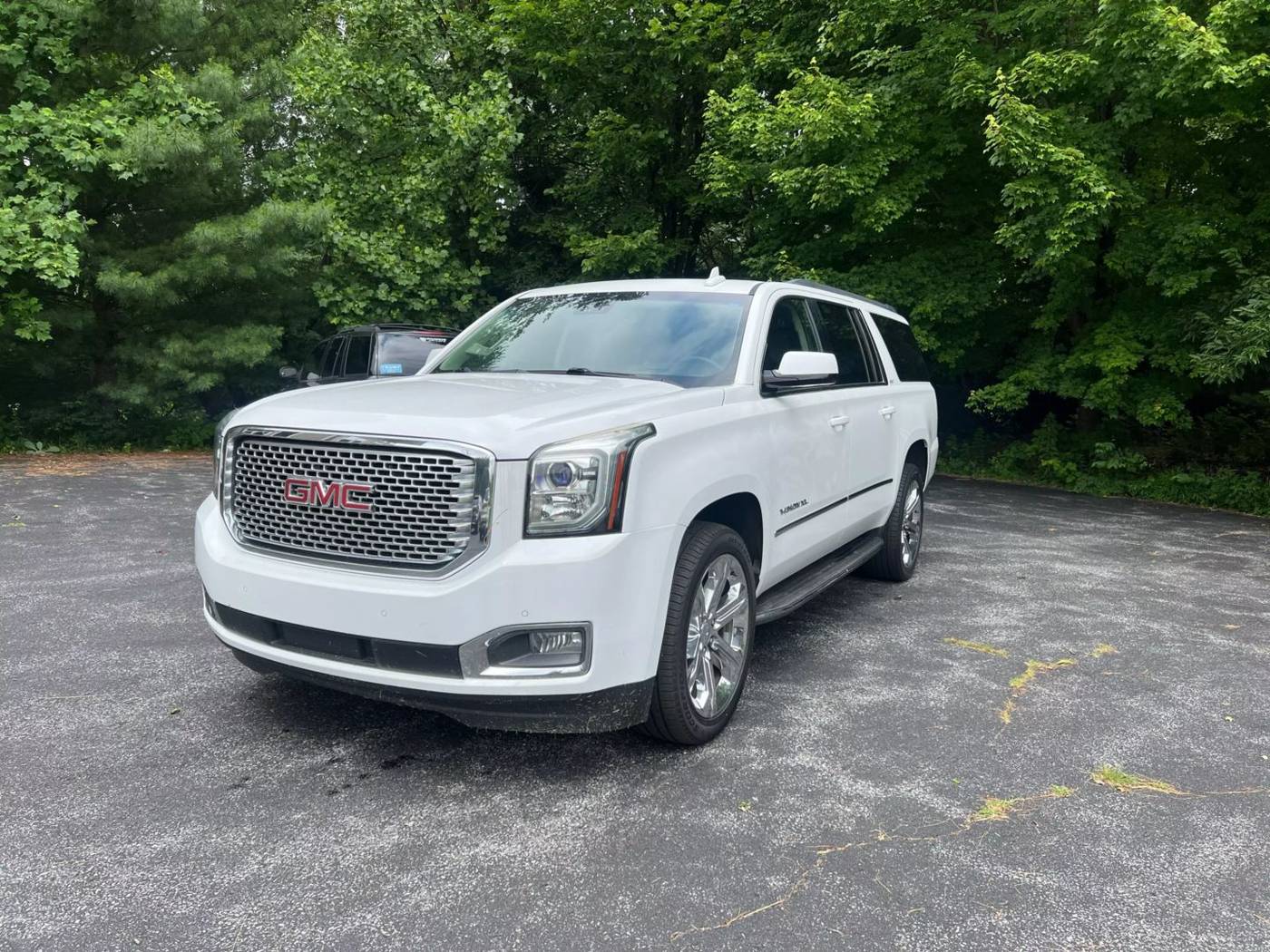 2016 GMC Yukon SLT — SUV — 105,725 mi — Manchester, MD