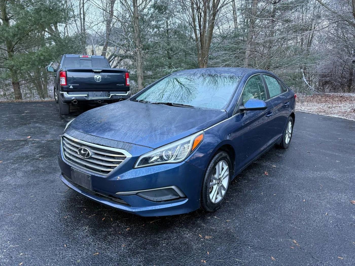 2017 Hyundai Sonata Base — Sedan — 102,457 mi — Manchester, MD