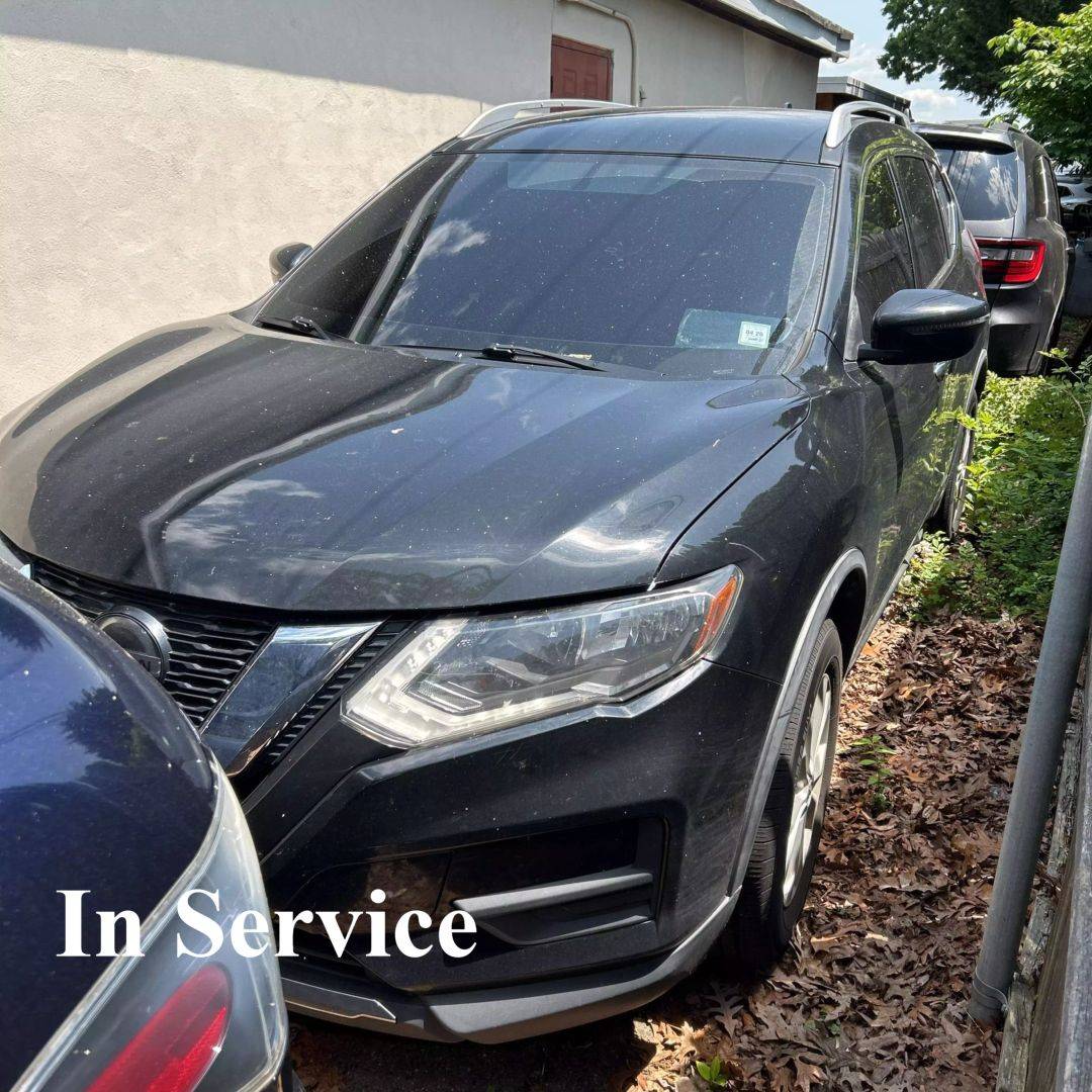 2018 Nissan Rogue S — SUV — 122,967 mi — Manchester, MD