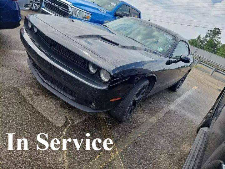 2022 Dodge Challenger SXT — Coupe — 101,167 mi — Manchester, MD