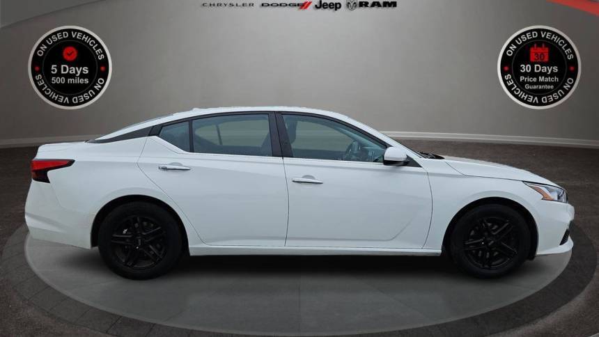 2020 Nissan Altima S — Sedan — 104,602 mi — Wayland, MI