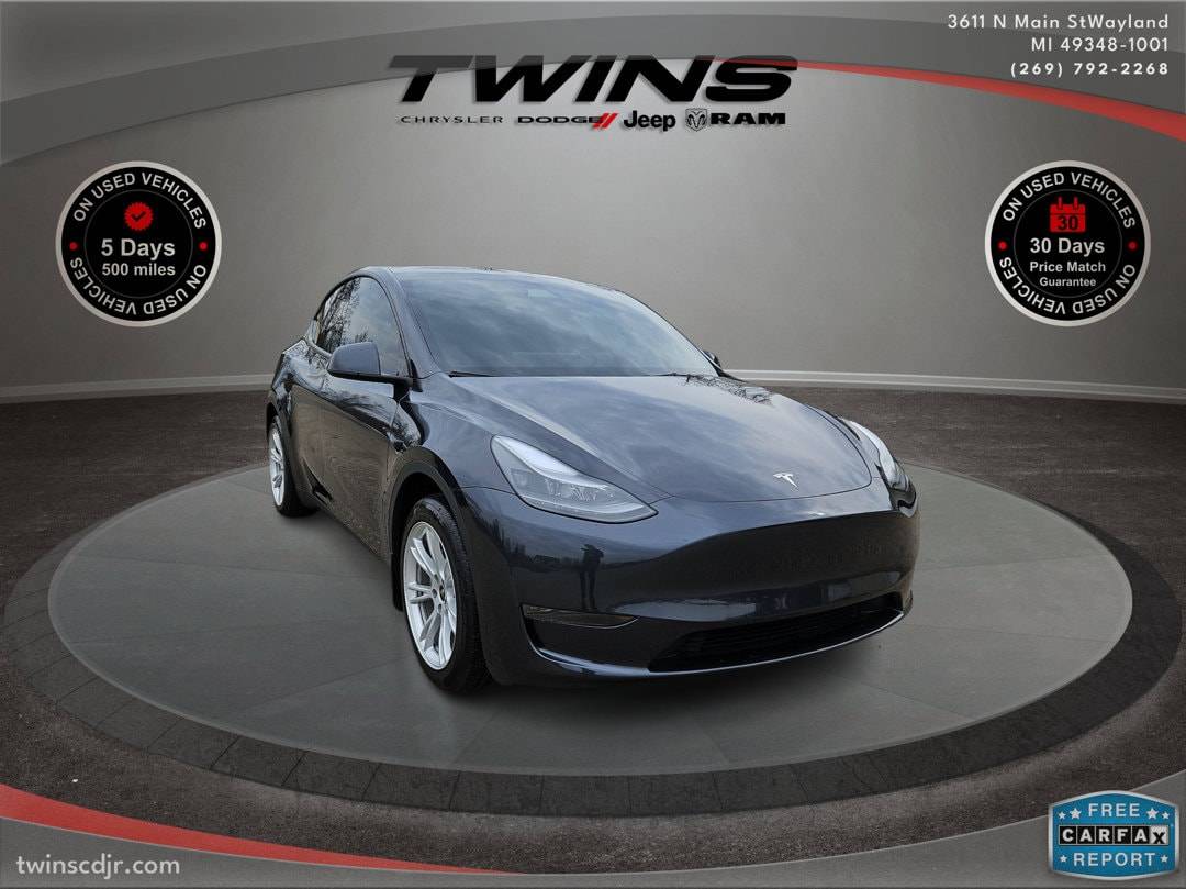 2024 Tesla Model Y Standard Range — SUV — 4,051 mi — Wayland, MI