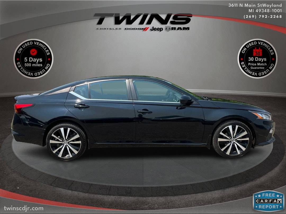 2019 Nissan Altima SR — Sedan — 99,421 mi — Wayland, MI