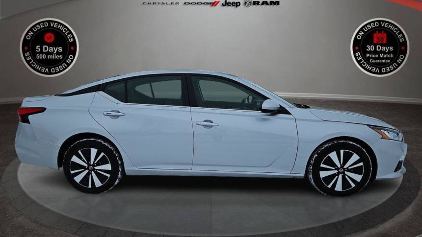 2022 Nissan Altima SV — Sedan — 25,914 mi — Wayland, MI