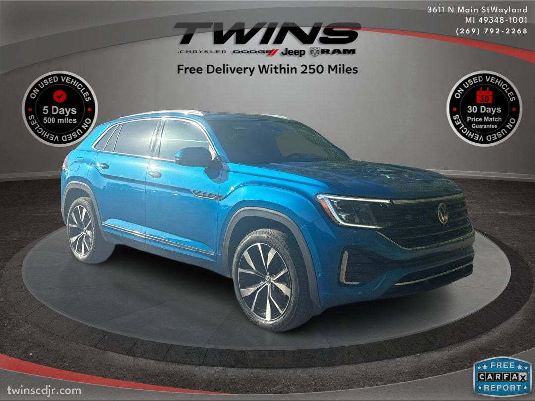 2025 Volkswagen Atlas Cross Sport SEL Premium R-Line — SUV — 12,256 mi — Wayland, MI